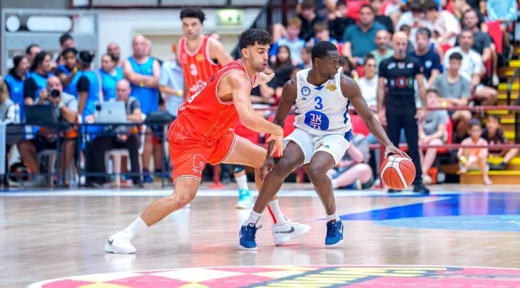 חסן דיארה ותומר גינת (רועי כפיר) חסן דיארה ותומר גינת