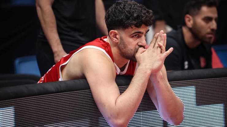 גינת. פציעה לא פשוטה (צילום: עוז מועלם) גינת. פציעה לא פשוטה?