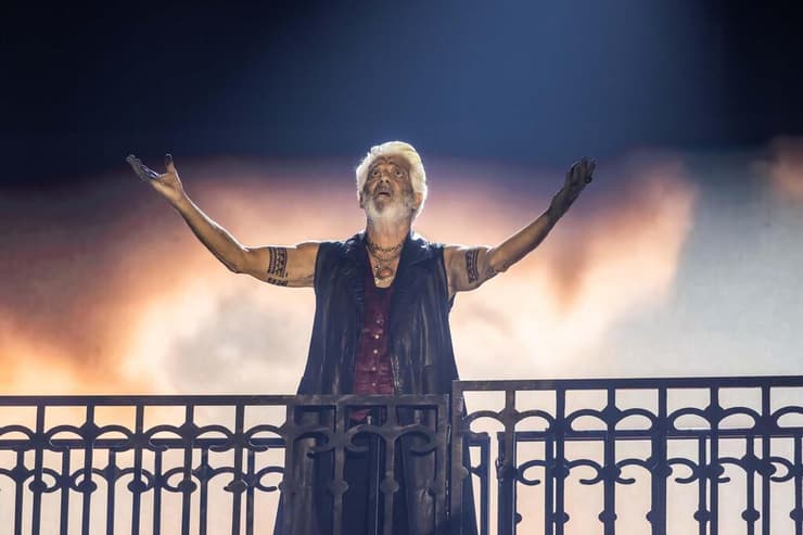 מתוך המחזמר "שאול"