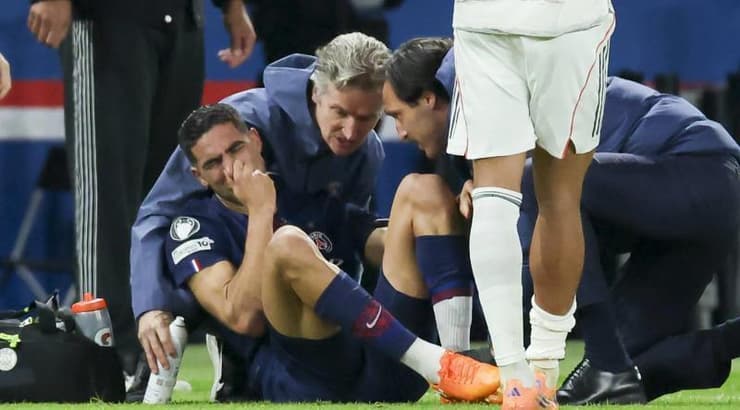 אשרף חכימי ממרר בבכי