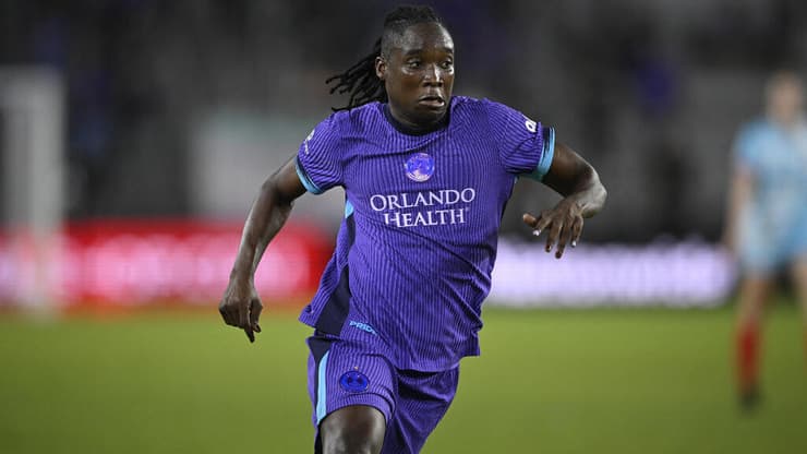 תמונה שלה נבחרה למאמר - מה שעורר סערה. בנדה (צילום: AP Photo/Phelan M. Ebenhack) ברברה בנדה