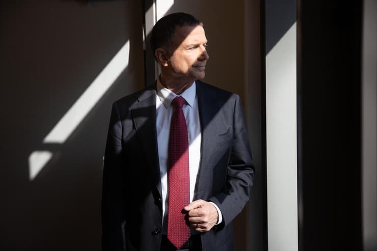 יולי אדלשטיין