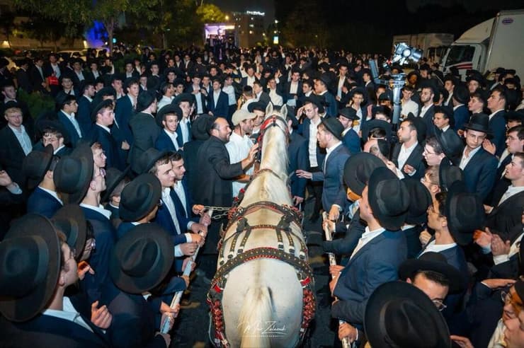 קבלת פנים לתלמיד ישיבת 'עטרת שלמה' ששוחרר מהכלא הצבאי