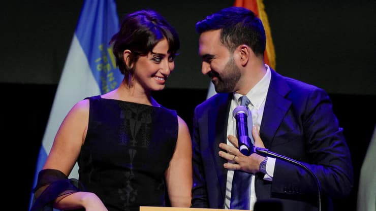 ראמה דוואג'י וזוהרן ממדאני לאחר הניצחון בבחירות לראשות העיר ניו יורק, 2025