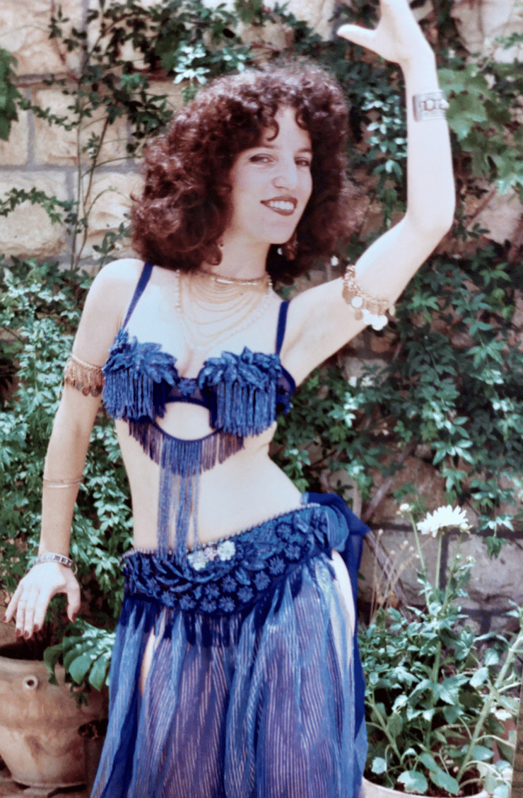 יעל מואב, רקדנית בטן אקטיבסטית