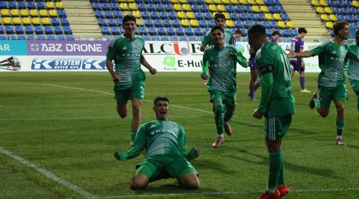 שחקני מכבי חיפה מאושרים (האתר הרשמי של מכבי חיפה) שחקני מכבי חיפה מאושרים