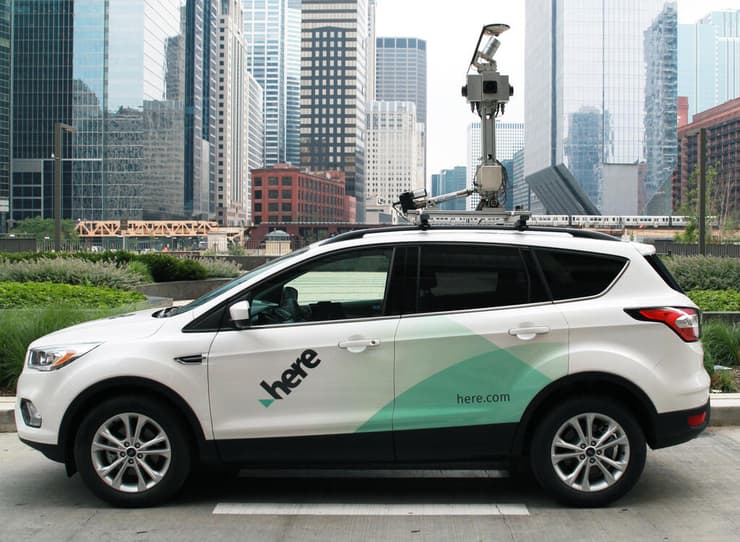 רכב הצילום של HERE (HERE) רכב הצילום של HERE