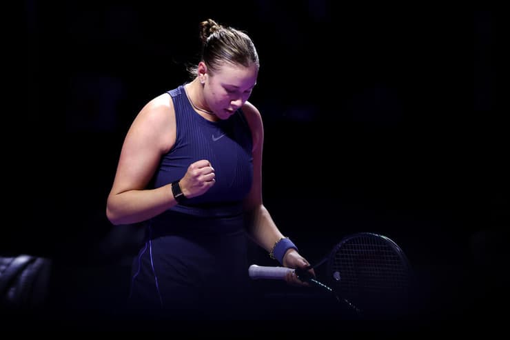 אמנדה אניסימובה 