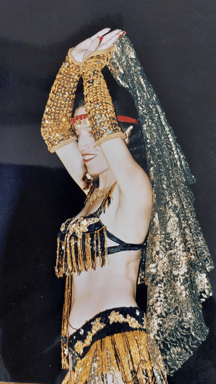 יעל מואב, רקדנית בטן אקטיבסטית