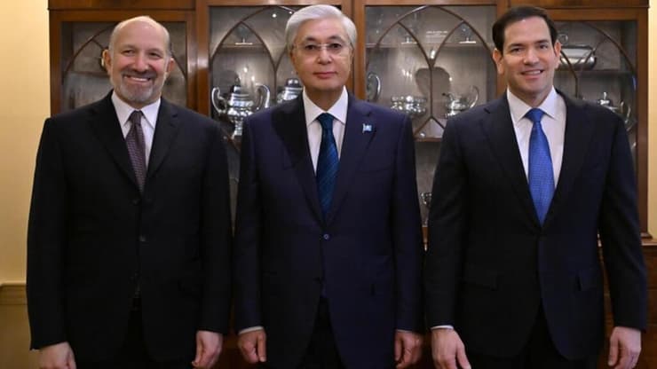 נשיא קזחסטן בפגישה עם רוביו