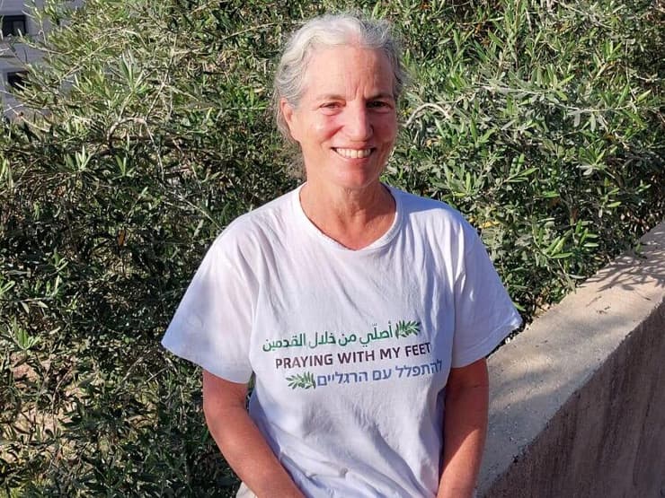 "זוועה אחת לא מצדיקה זוועות אחרות". יעל במסיק בגדה המערבית   