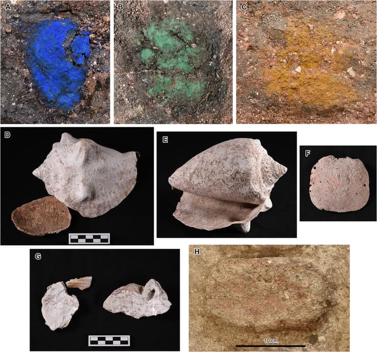 פיגמנטים, קונכיות וכלי חרס עתיקים שהתגלו בחפירות אגואדה פניקס