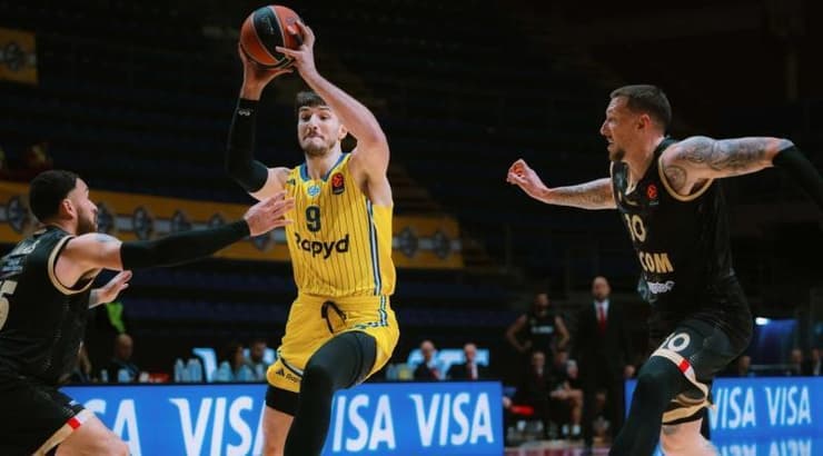 רומן סורקין בין שחקניה של מונאקו