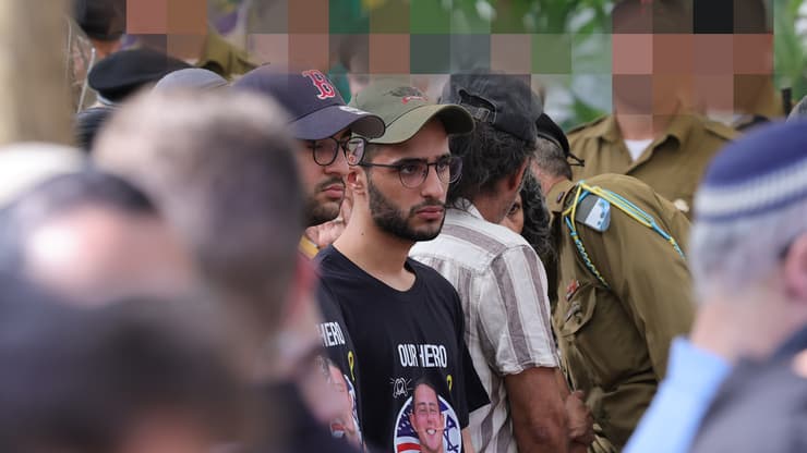 הלווייתו של סרן עומר נאוטרה ז"ל, בבית העלמין בקרית שאול