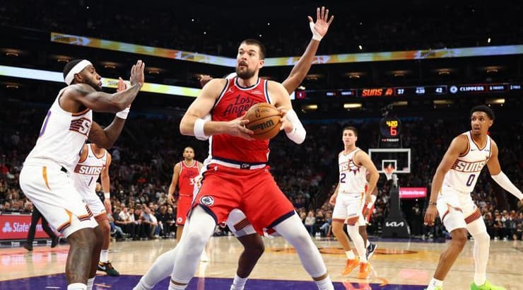 איביצה זובאץ’ מתקשה