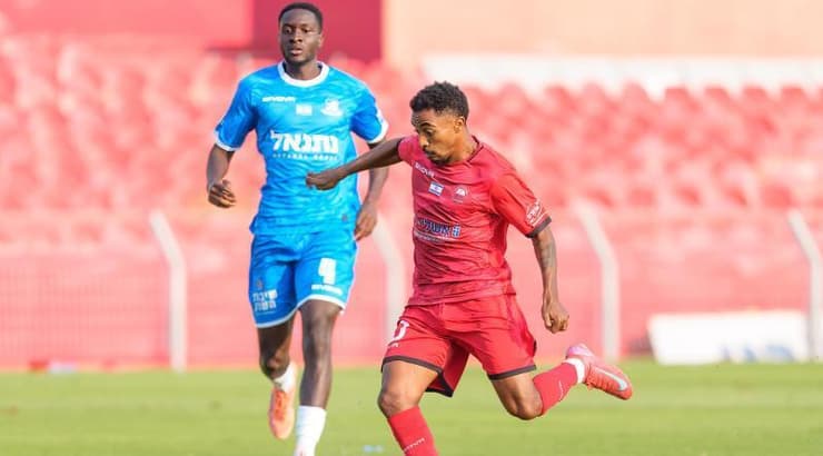 אוואגו אספה בפעולה