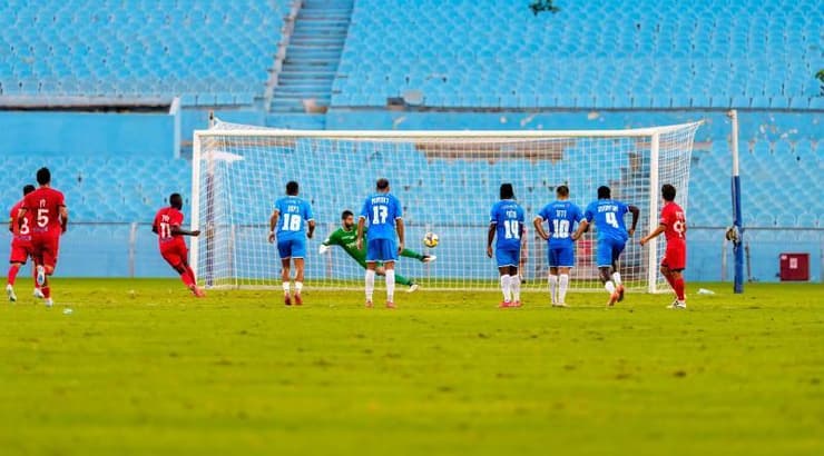 יהאב אבו אלשיך כובש בפנדל