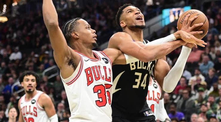 יאניס אנטטוקומפו