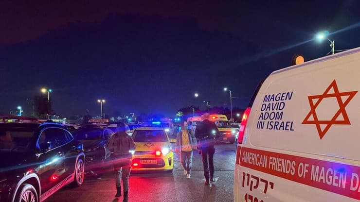 הזירה בחניון גני יהושע