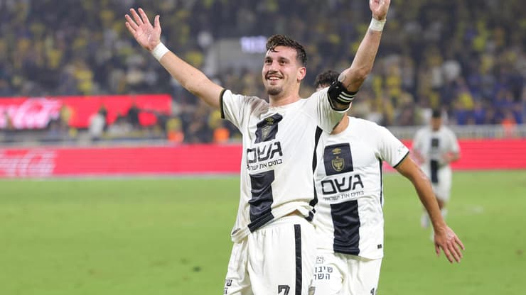 שחקן בית"ר ירושלים ירדן שועה