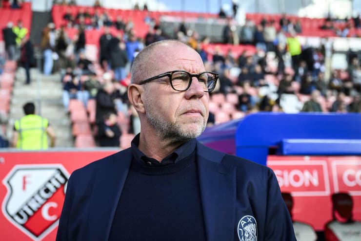 פרד גרים מאמן איאקס שהחליף את ג'וני הייטינחה 