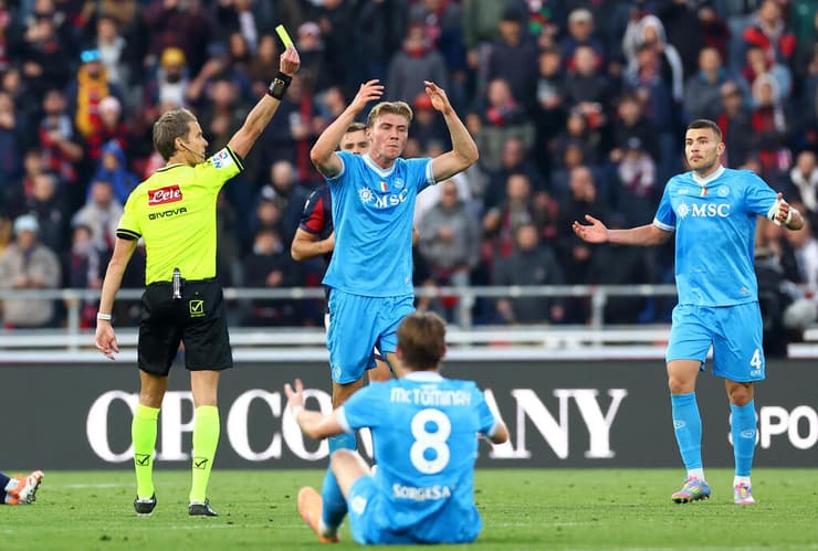 שחקן נאפולי רסמוס הוילונד מאוכזב