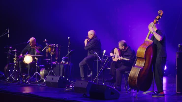 בוסתן אברהם בהופעה בפסטיבל העוד