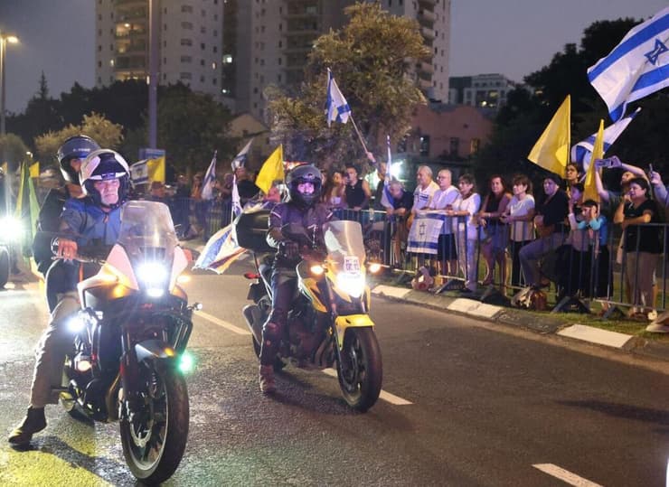 ארון החלל החטוף מגיע למכון לרפואה משפטית