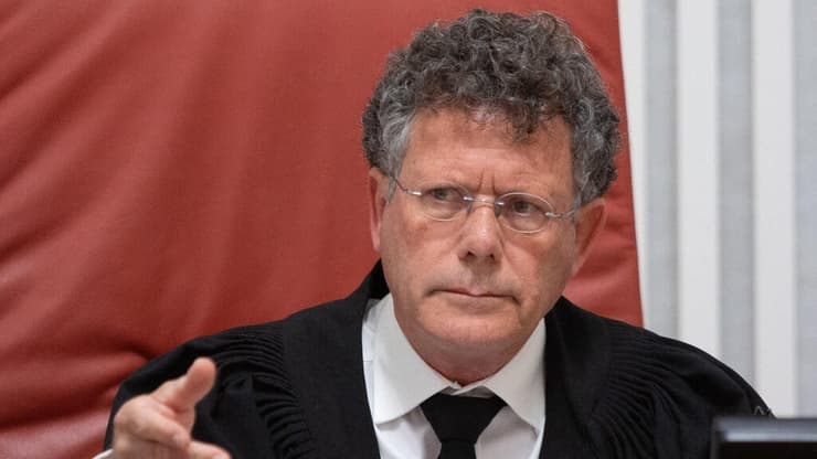 עתירה בנוגע לבקשות לביקור אסירים ביטחוניים