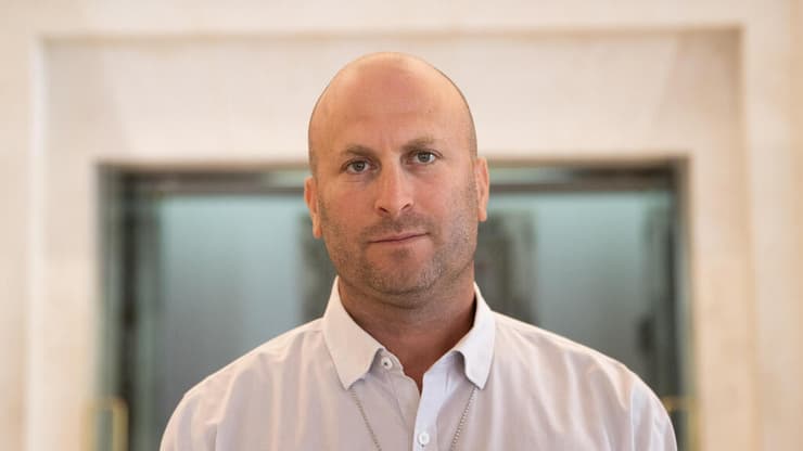 עתירה בנוגע לבקשות לביקור אסירים ביטחוניים