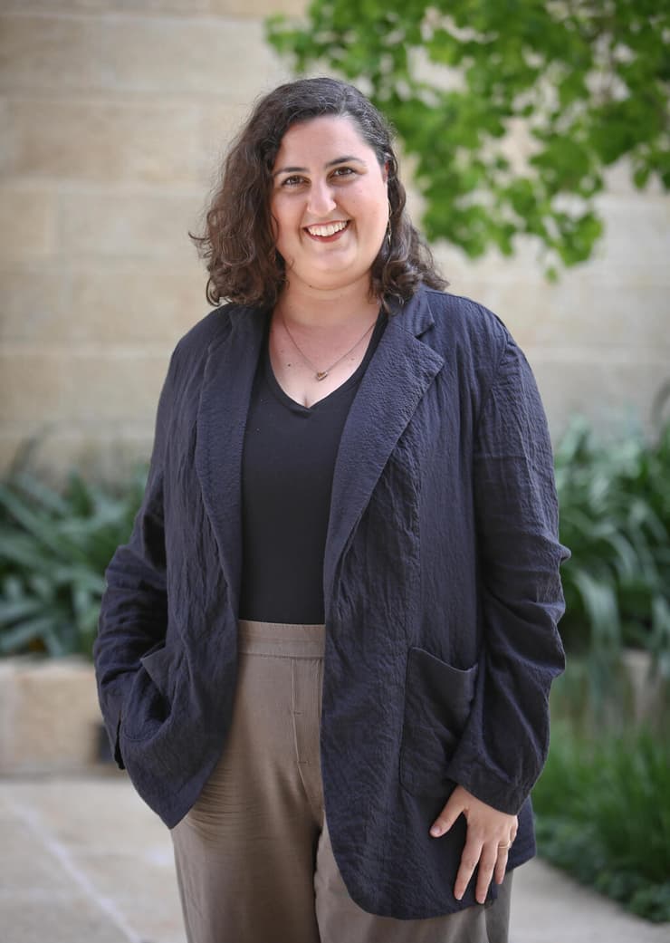 הרבה ד"ר מעין מורג. "בית הכנסת הוא זירה שהודרתי ממנה בלי לדעת" (צילום: יונית שילר) ד"ר מעין מורג