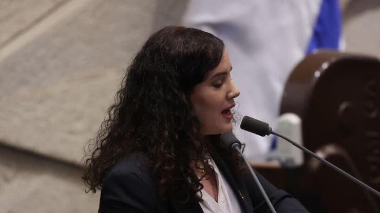 לזימי. "אובדה בושה לצד אובדן המוסר" (צילום: אלכס קולומויסקי) דיון 40 חתימות במליאת הכנסת