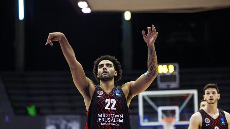 הפועל ירושלים אנתוני לאמב - נפטונאס