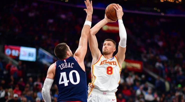 קריסטפס פורזינגיס זורק (רויטרס) קריסטפס פורזינגיס זורק