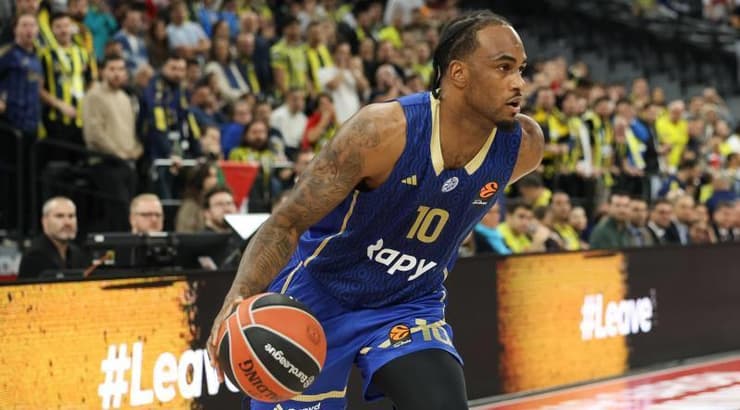 אושיי בריסט (IMAGO) אושיי בריסט