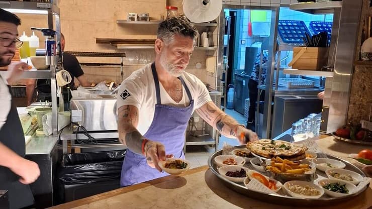 הסטקייה של אסף גרניט