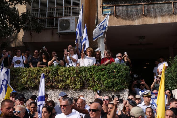 הלוייתו של סגן הדר גולדין ז"ל