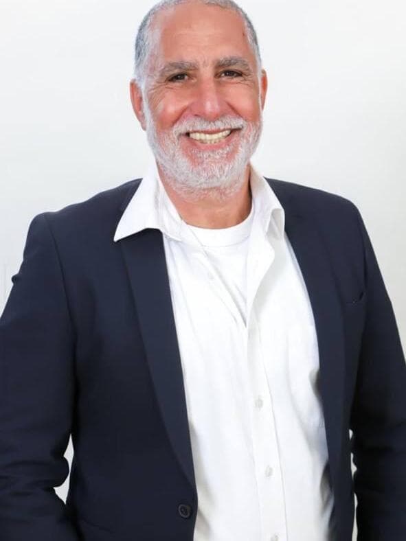 עו״ד גיורא אבן צור