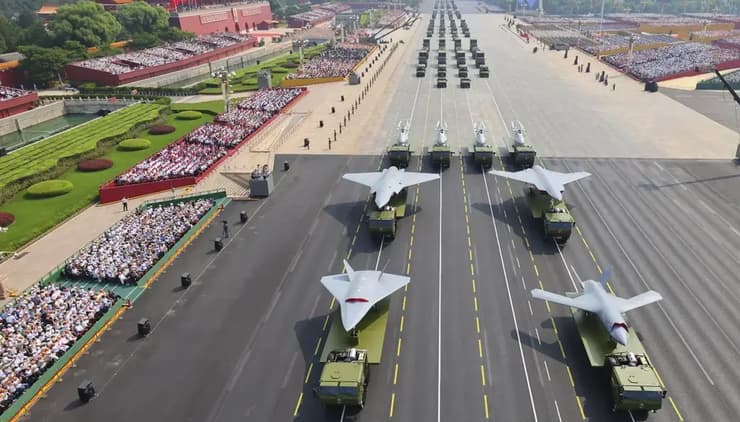 כלי טיס בלתי מאוישים שהוצגו במצעד בכיכר טיאננמן, 3 בספטמבר