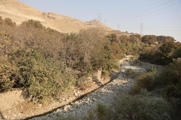 נהר קאן ב טהרן איראן משבר מים בצורת