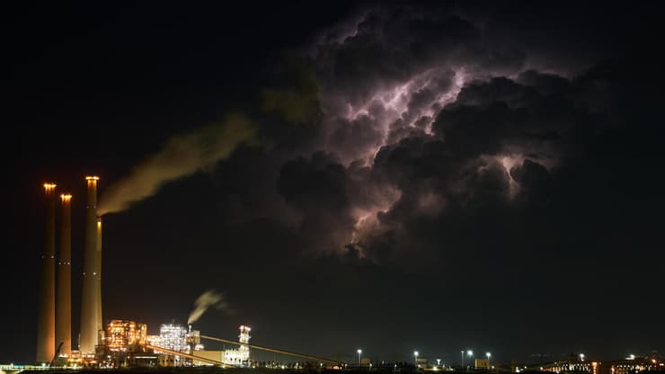 ברקים בחדרה