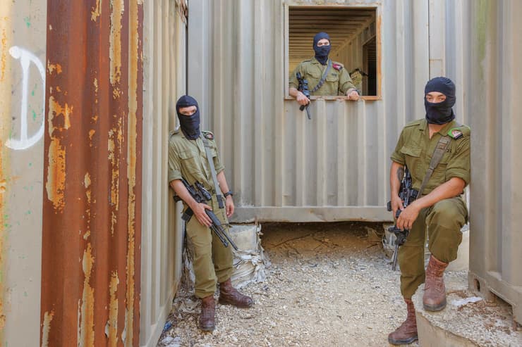 חניכי תוכנית ארז במתקן אדם