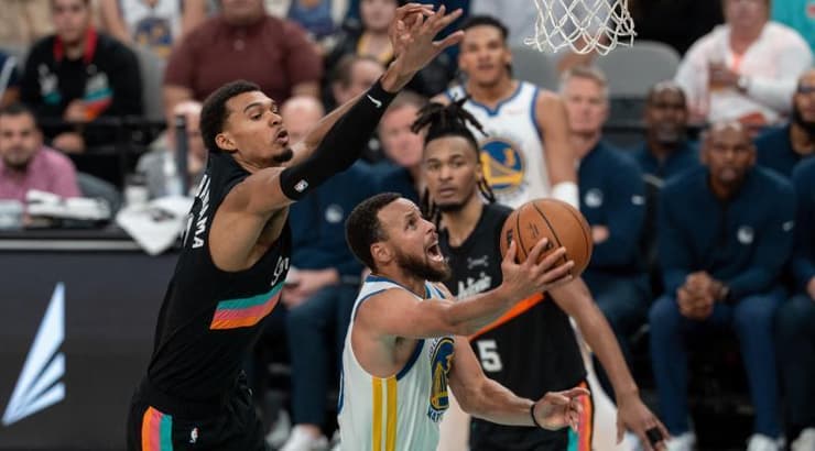 סטף קרי בדרך לסל