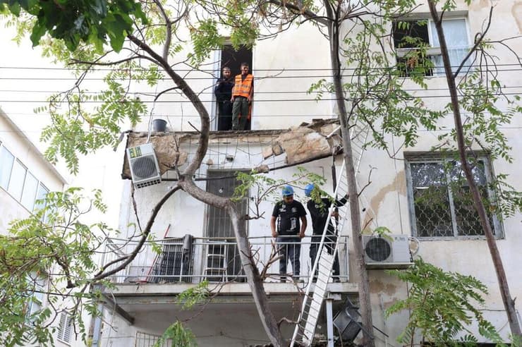 מרפסת קרסה בתל אביב