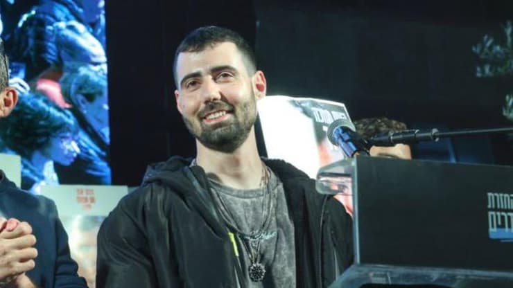 העצרת השבועית בכיכר בחטופים בתל אביב