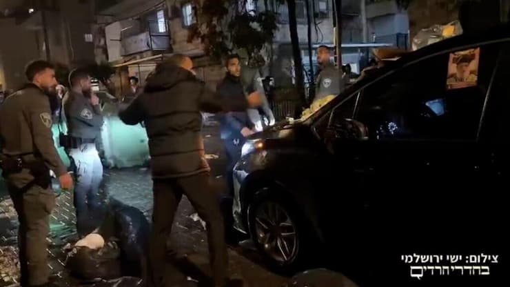 חרדים תוקפים את רכבו של ח"כ יואב בן צור בירושלים