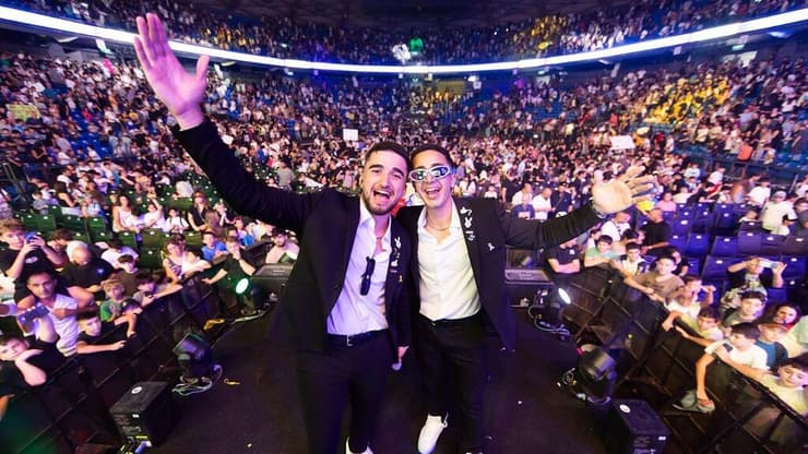 מימין: עידן "דה כהן" ואוהד "מאסטר אוהד"