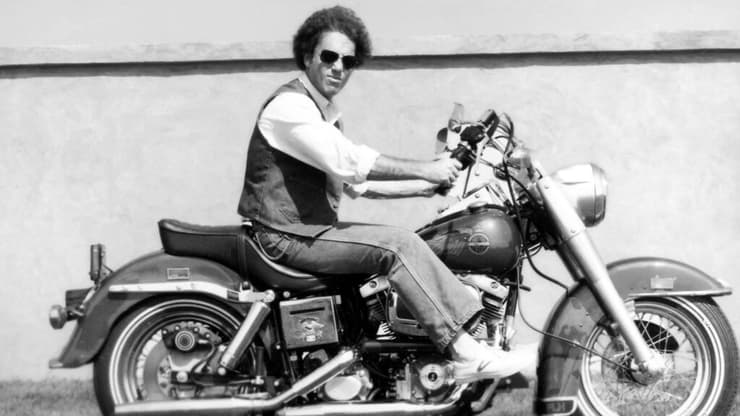 זה הסתיים בתאונת דרכים קשה. מתוך "בילי ג'ואל: ככה זה" (צילום: Joel Archives, Dan Weeks) מתוך "בילי ג'ואל: ככה זה"