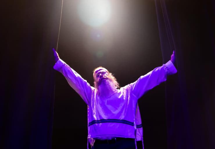 רפאל קליינמן על הבמה