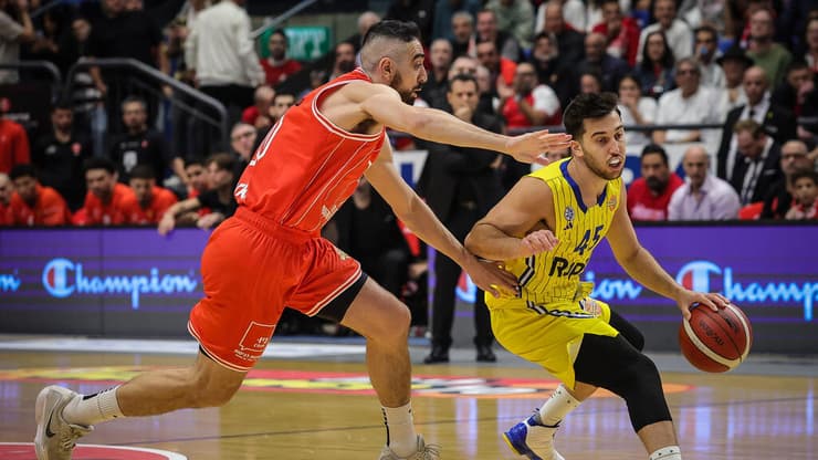 תמיר בלאט מול בר טימור